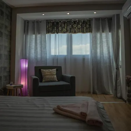 Seaside Vantage Getaway Appartement